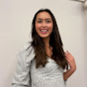 Meet your Posher, Kira